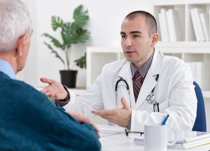 Per diagnosticare la prostatite, un uomo dovrebbe consultare un urologo